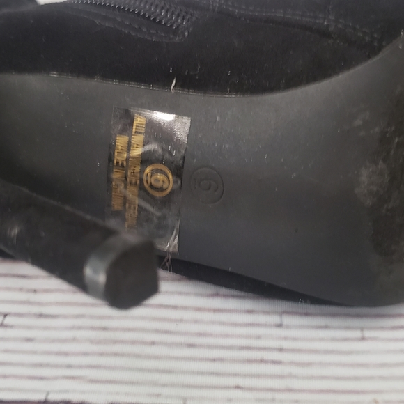 Liliana Pointed Toe Lace Up Black Heeled Boots - Picture 3 of 4